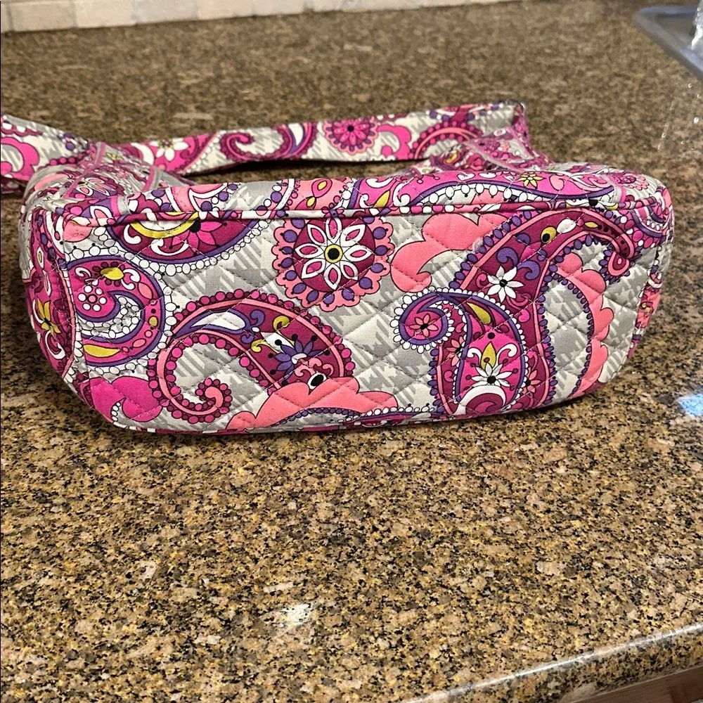 Vera Bradley Shoulder Bag - Retired Design - Picture 7 of 9